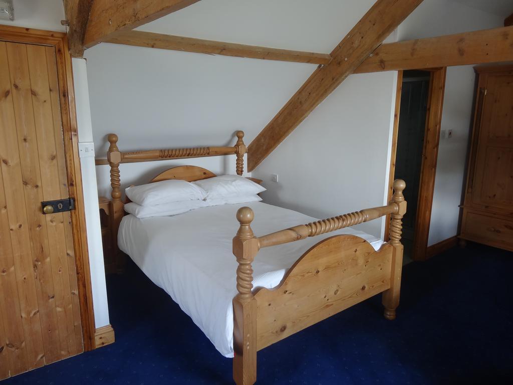 Guest house Claremont House